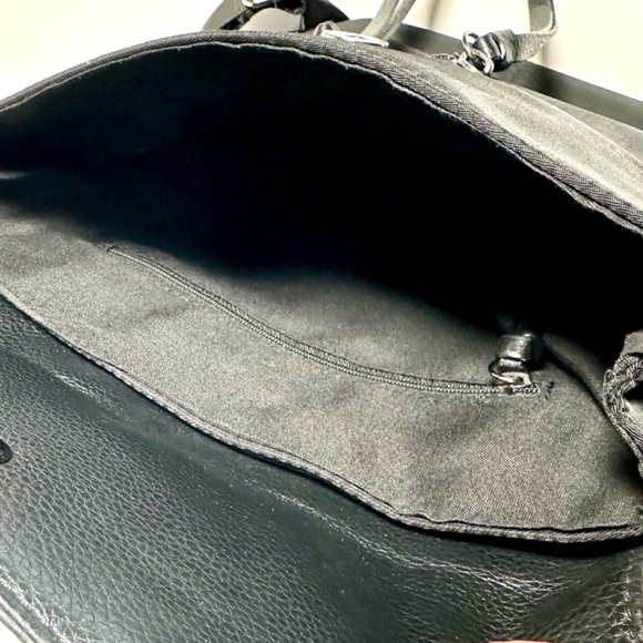 NWT Botkier New York Small Trigger Black Pebbled Backpack Bag with Logo Straps - Picture 9 of 11